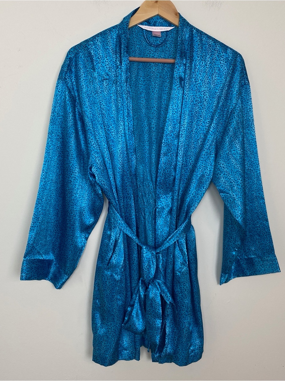 Victorias Secret Cheetah Print Robe